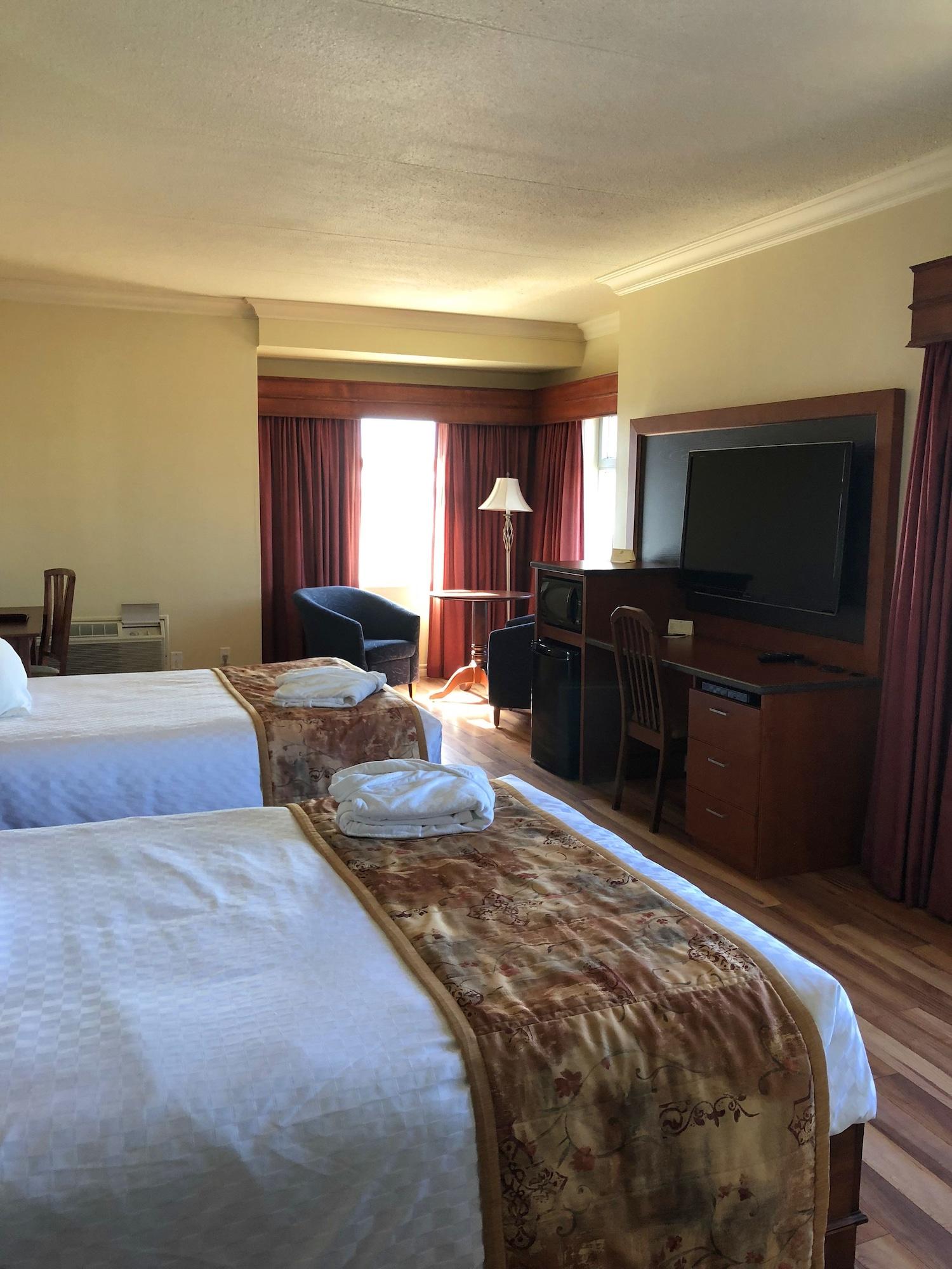 לוויס Hotel L'Oie Des Neiges מראה חיצוני תמונה