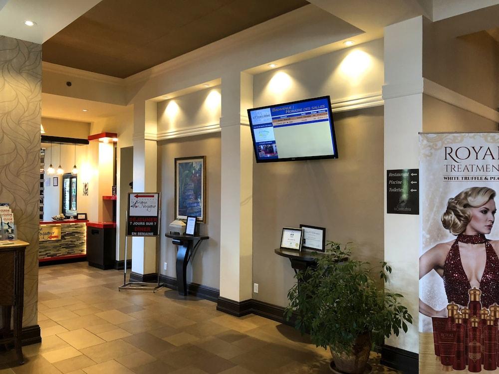 לוויס Hotel L'Oie Des Neiges מראה חיצוני תמונה