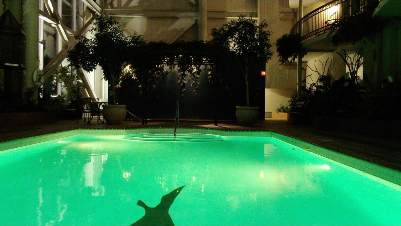 לוויס Hotel L'Oie Des Neiges מראה חיצוני תמונה